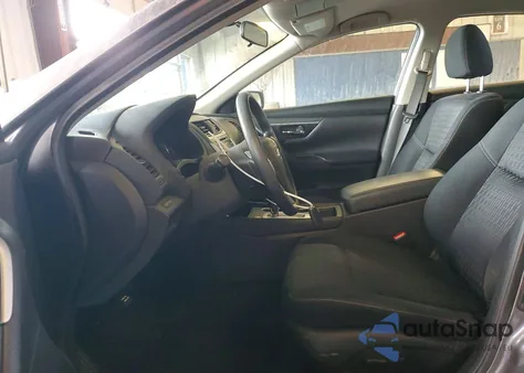 2016 Nissan Altima 2.5 z USA, uszkodzony, nr VIN 1N4AL3APXGN393159